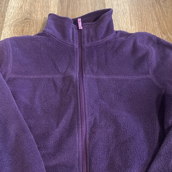 Cabela’s full zip fleece - Picture 3 of 4